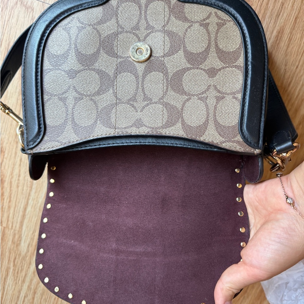 Coach  Crossbody Bag - Picture 8 of 14